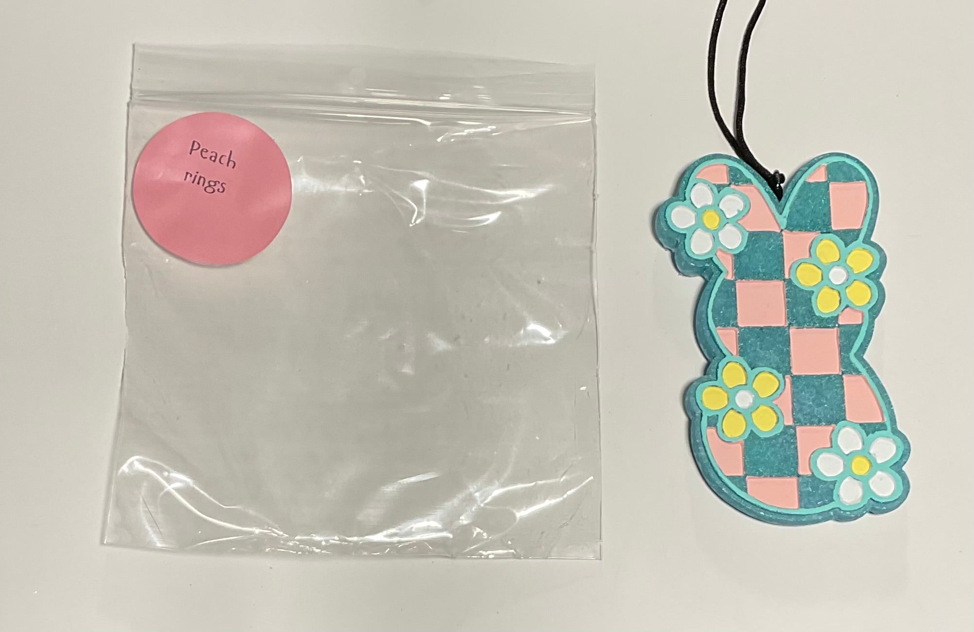 Freshie- Peeps - Scent: Peach Rings