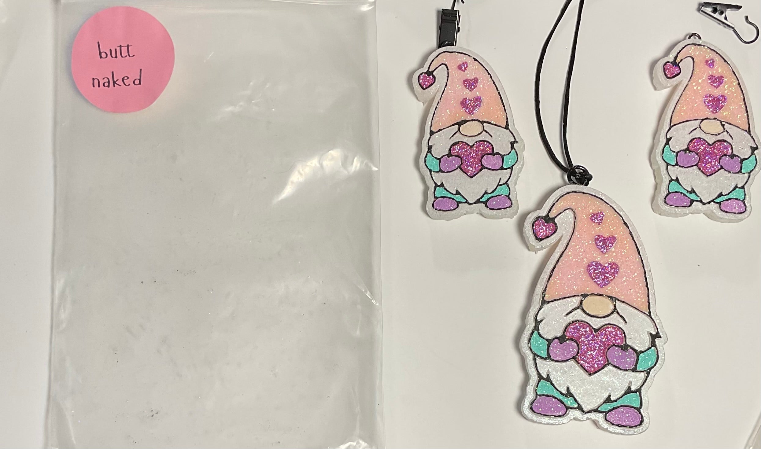 Freshie plus vent clips- Gnome w/ hearts - Scent: Butt Naked