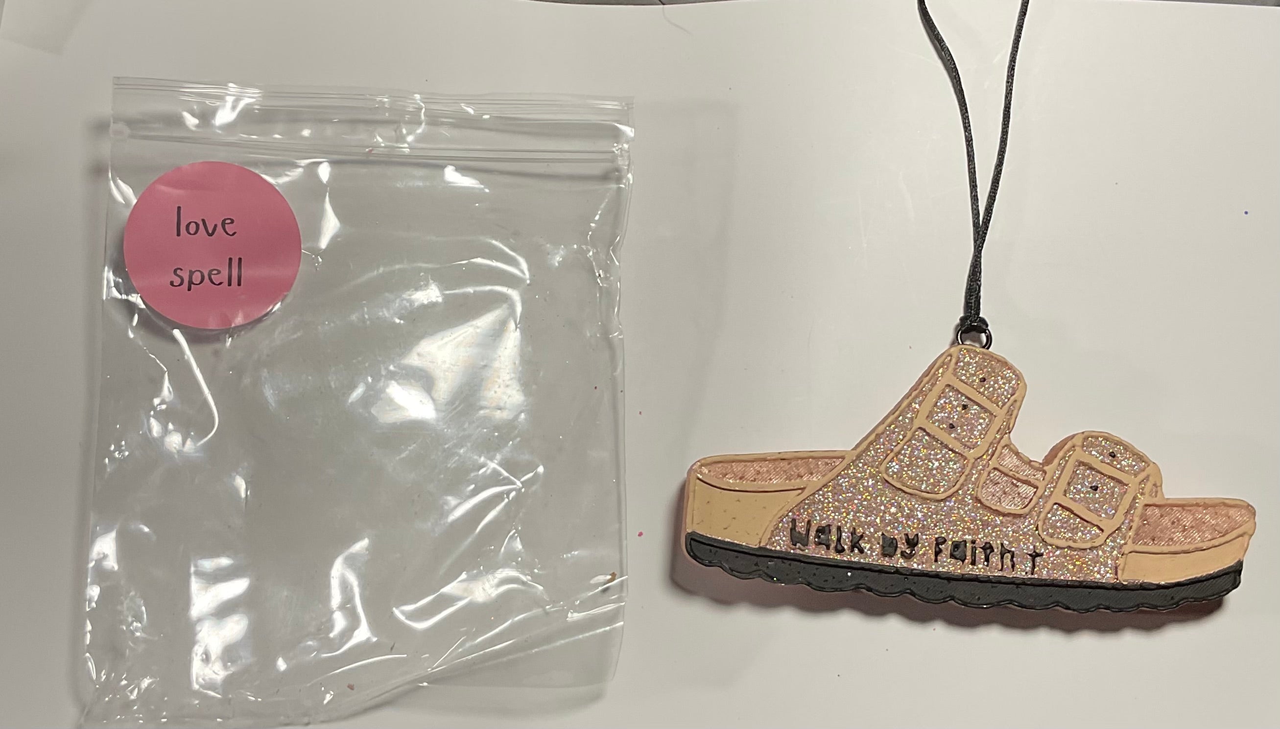Freshie- Birkenstock - Scent: Love Spell