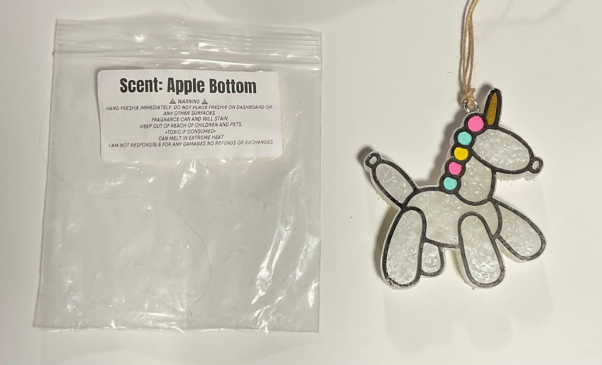 Freshie- Balloon Dog  - Scent: Apple Bottom