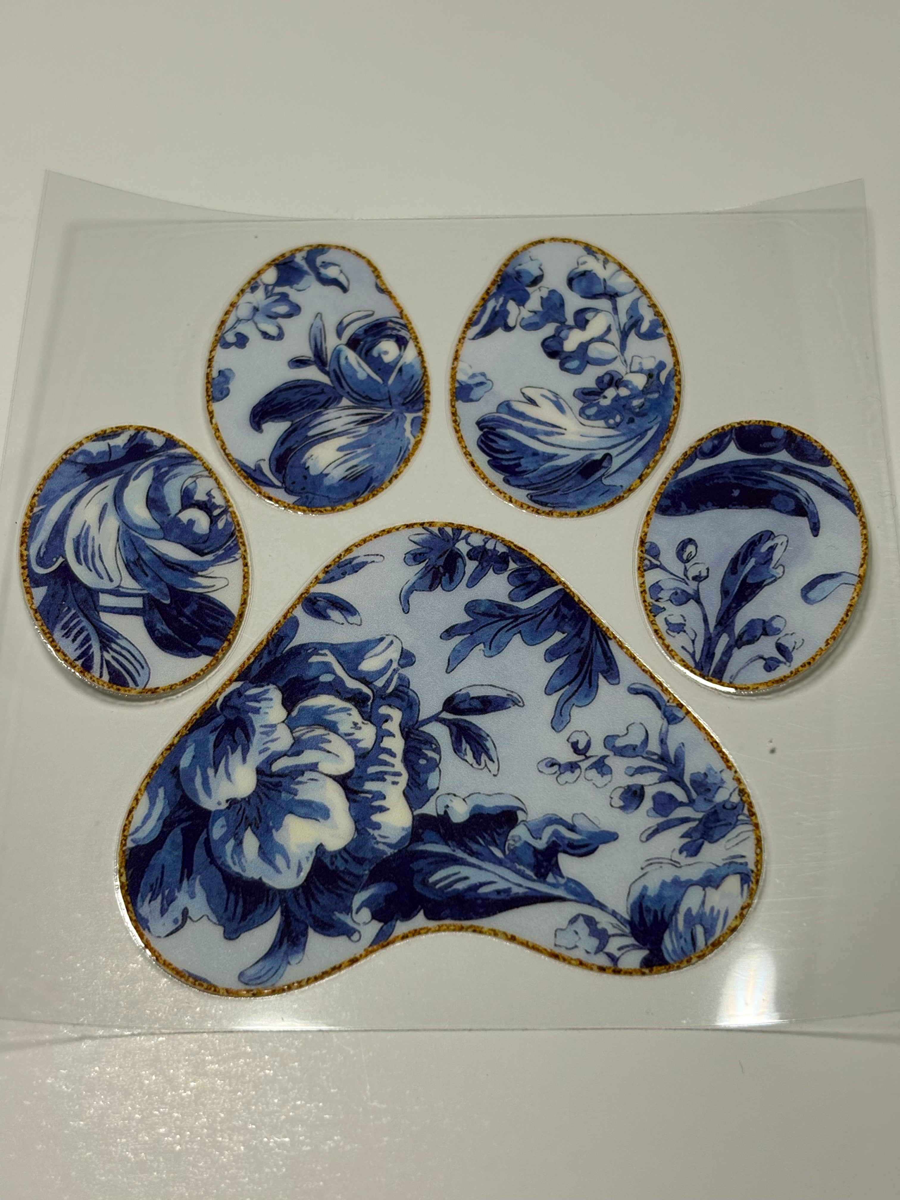 Paw Print w/ flowers